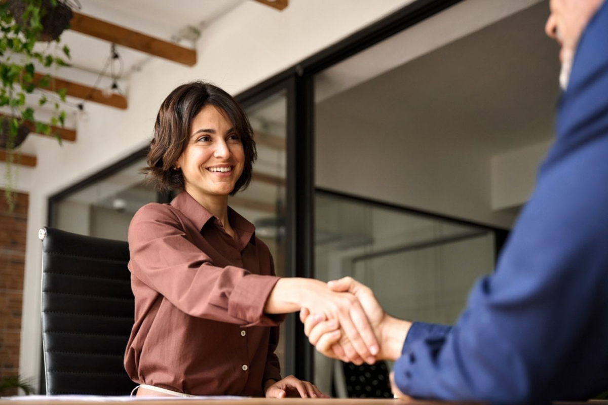 How to Become a High-Ticket Closer: A Complete Step-by-Step Guide