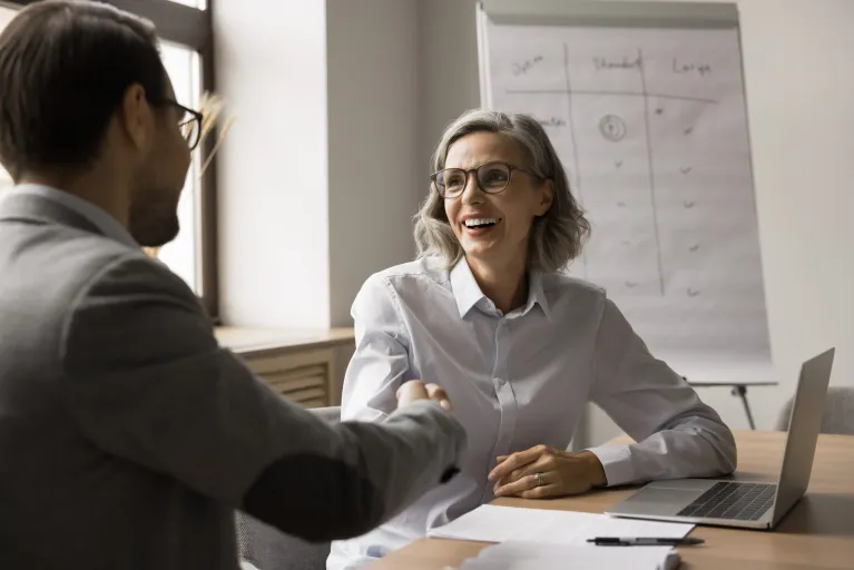 Why You Should Buy a Sales Training Course to Skyrocket Your Team’s Performance